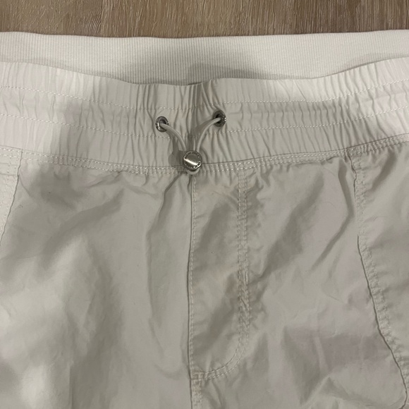 🤍 DKNY Sport Cargo Jogger Pants – Size XL (Brand New, No Tags) - Picture 7 of 8